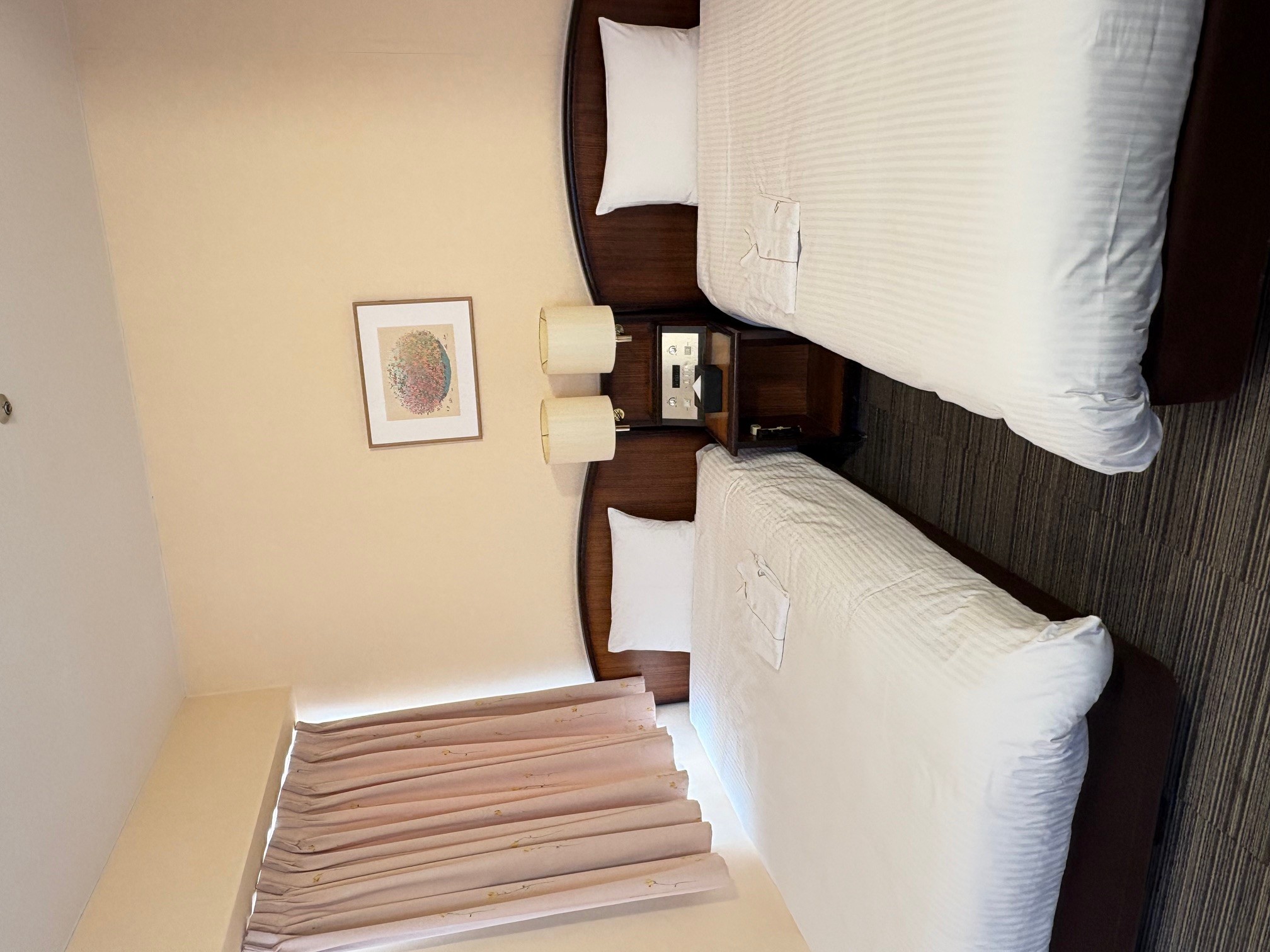 レディースツインルーム