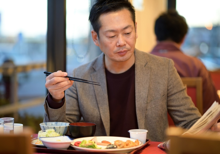 朝食風景