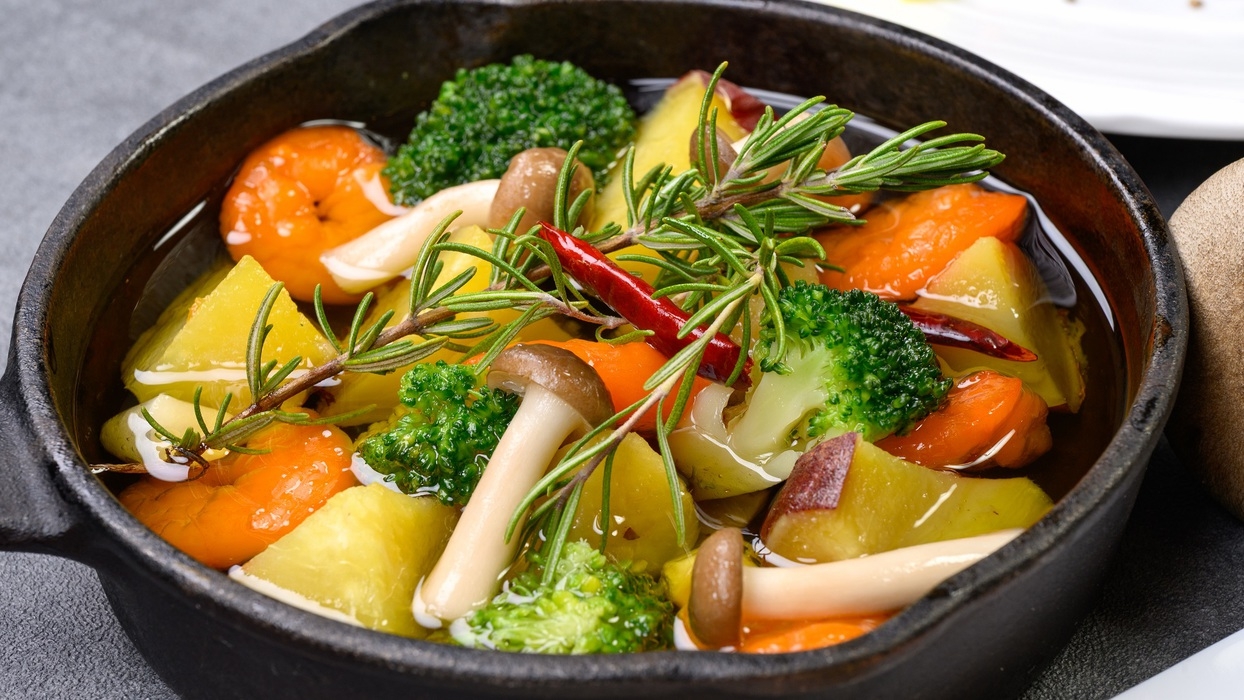 【秋冬SALE】ビュッフェ1泊2食（夕食19:30）宿泊プラン／〜2/28