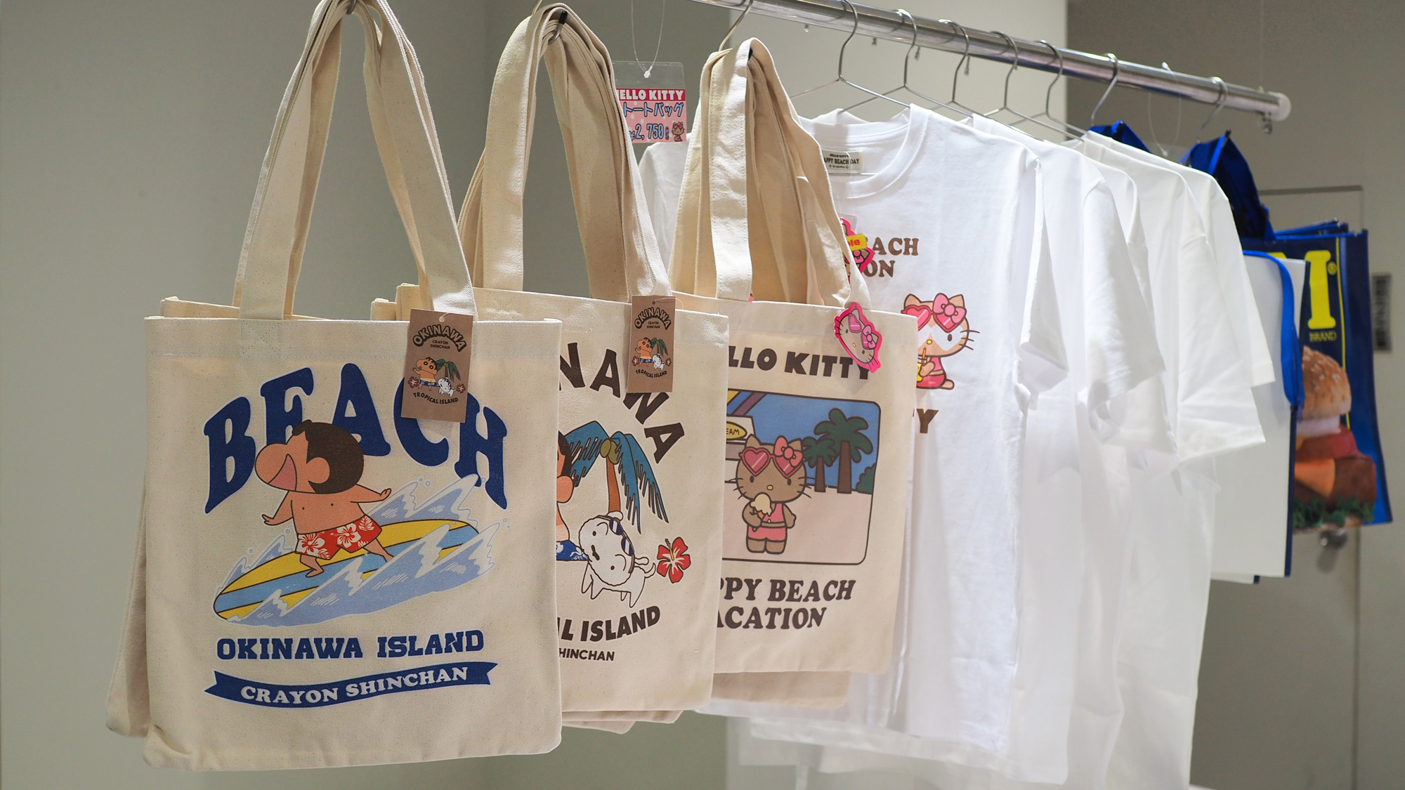 【The ART SHOPギャラリー】「島の想い出雑貨店」イメージ