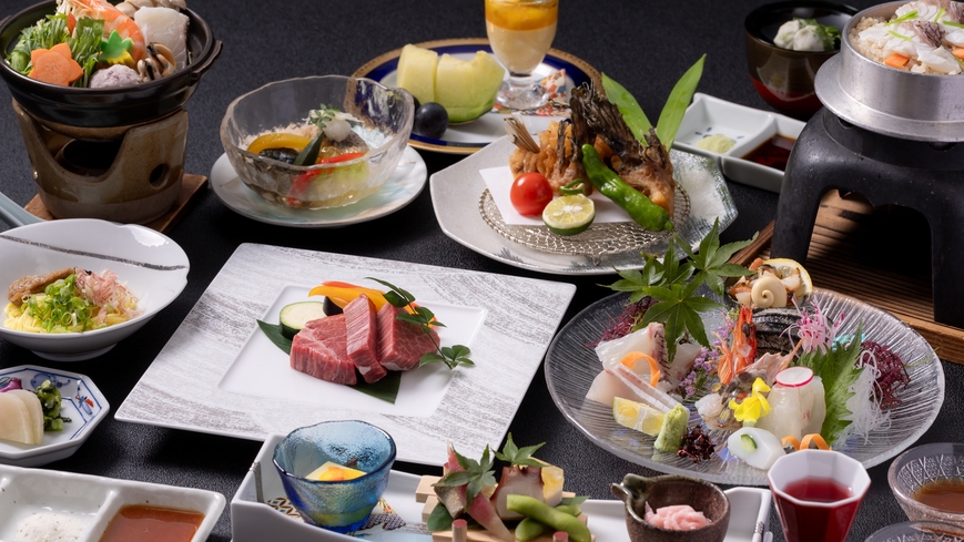 【12/31〜1/1限定】家族と年越し★奥道後謹製おせち＆愛媛の味覚に舌鼓♪温泉宿でもてなすお正月