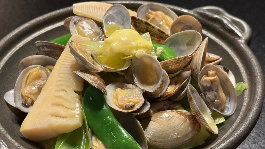 【楽天月末セール】季節感じる春野菜とアサリの白ワイン蒸しで食を愉しむ♪８０品ビュッフェでぐるめぐり