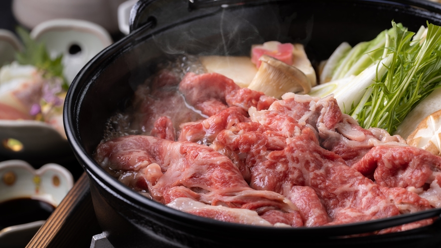 極上の口溶け♪愛媛県産「伊予牛」を食す！贅沢に堪能できる【すき焼き会席】