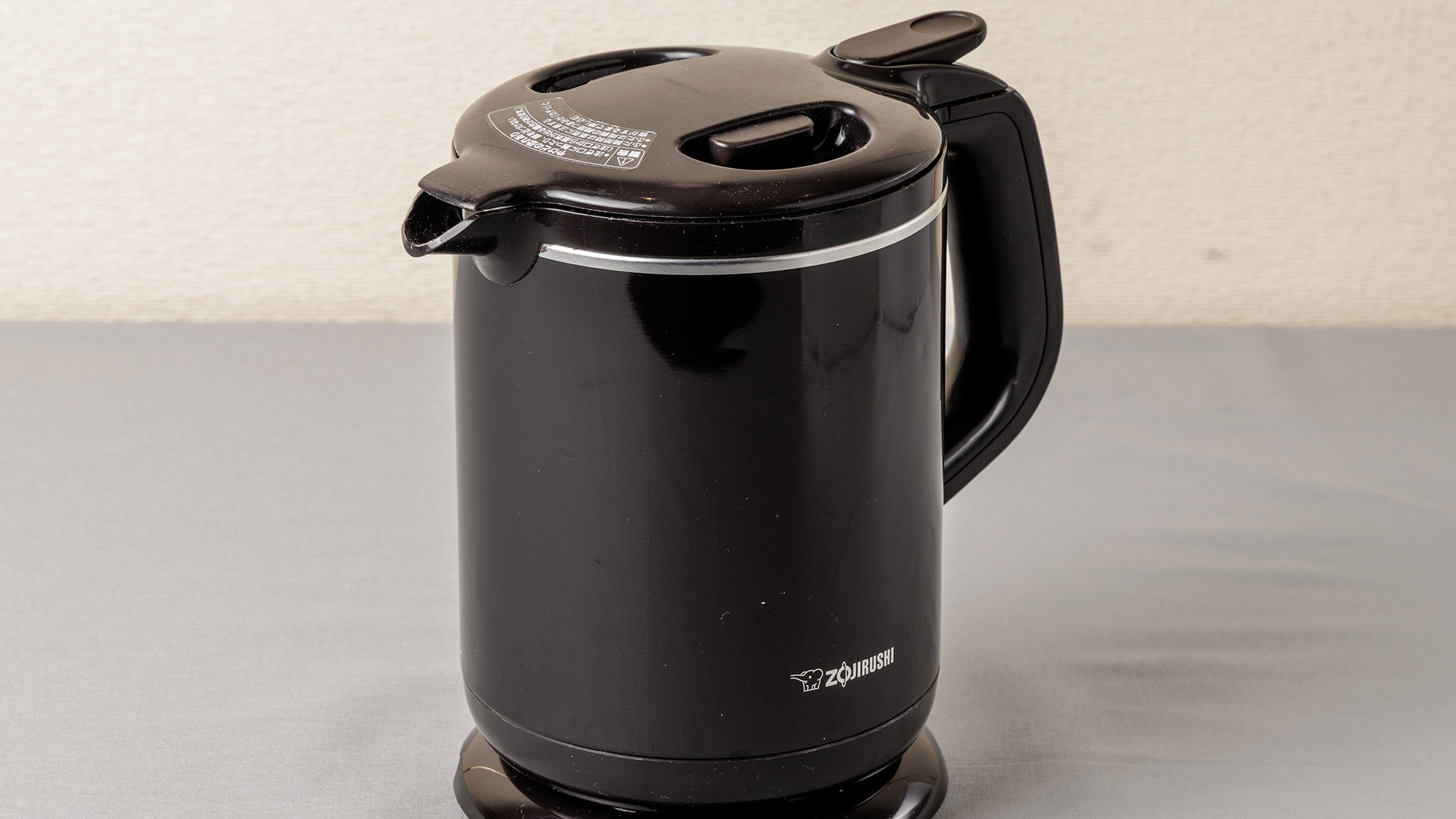 客室備品：電気ケトル