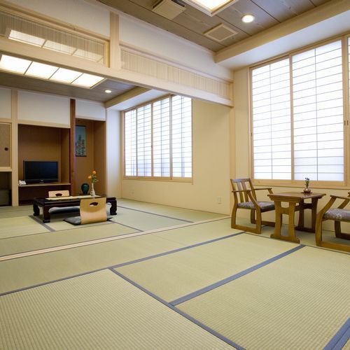 ตัวอย่างห้องสไตล์ญี่ปุ่นใหม่สองห้องติดต่อกัน