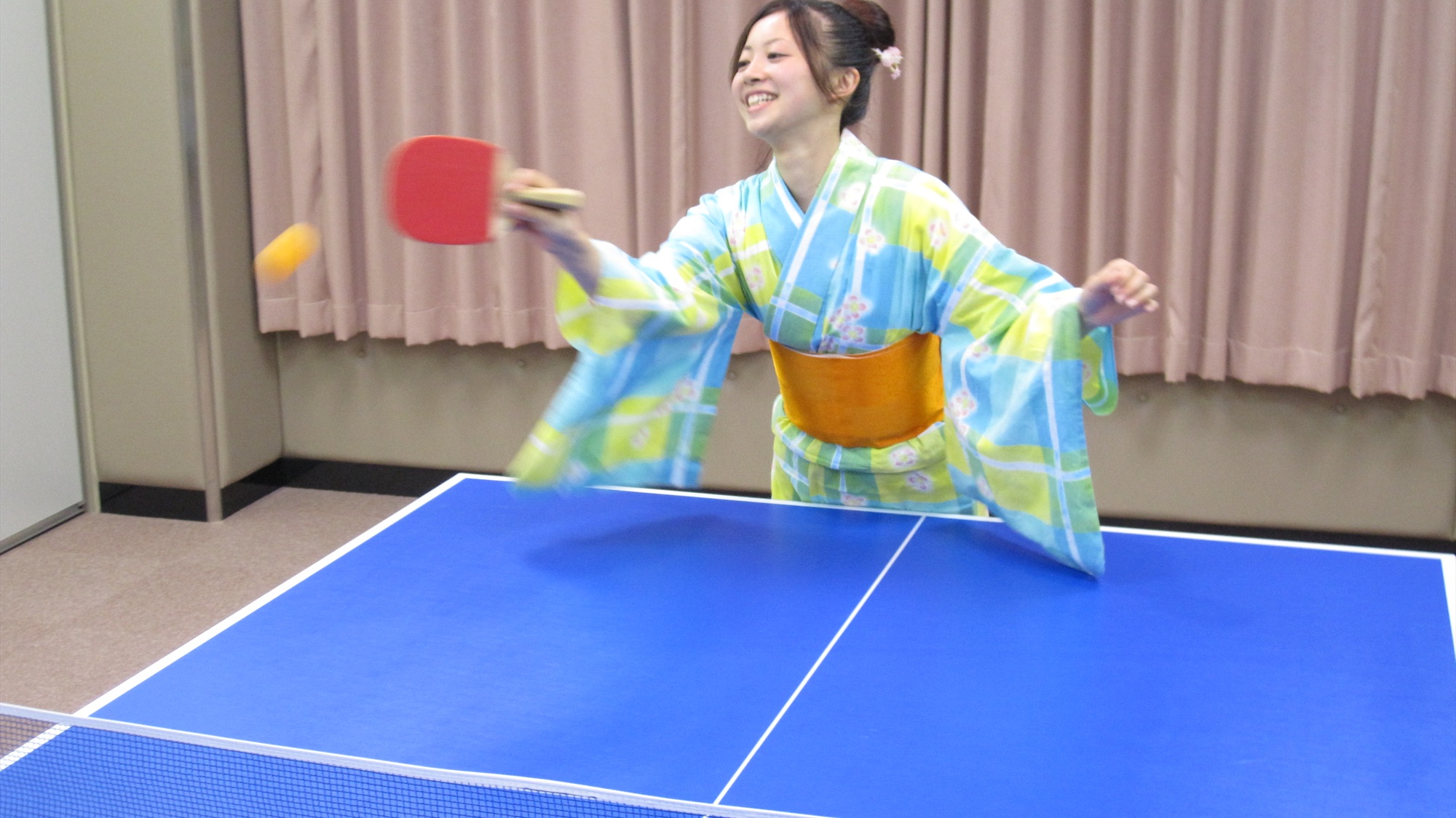 温泉といえば卓球！個室の卓球場です