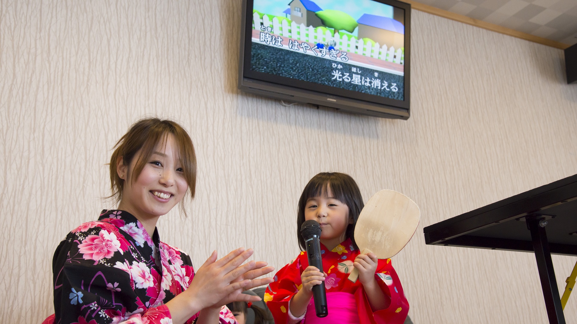 カラオケボックス♪皆で盛り上がろう！