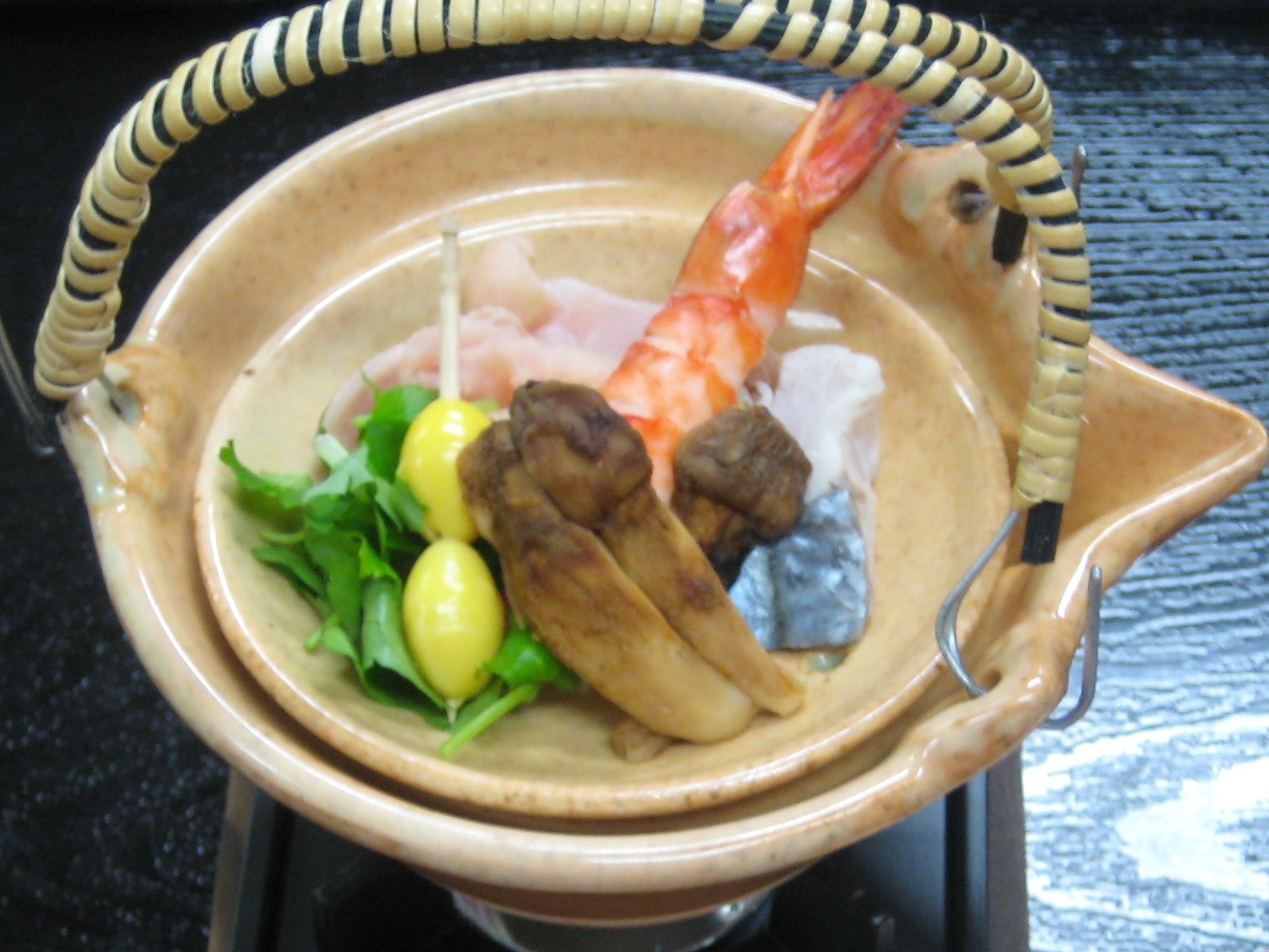 季節限定土瓶蒸し