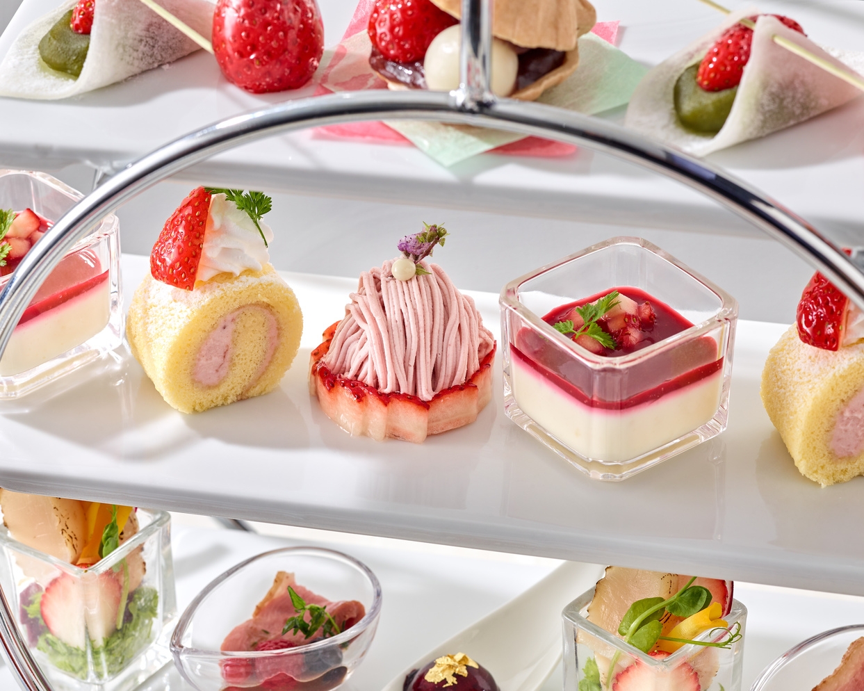 【宿泊＆アフタヌーンティー】海辺のリゾートホテルでティータイム♪イチゴのアフタヌーンティー付きプラン