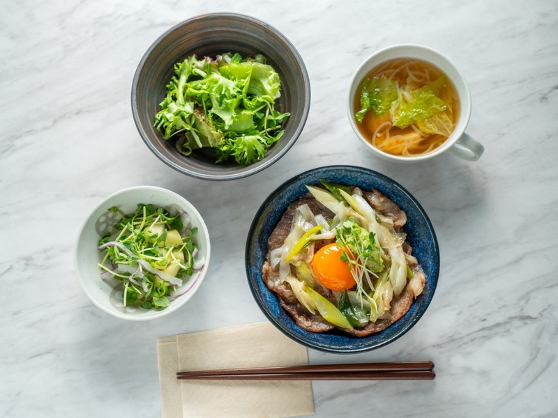 【夕食付き】プラン　18:00〜20:30最終入店　■独立型バスルーム　■隣接駐車場無料