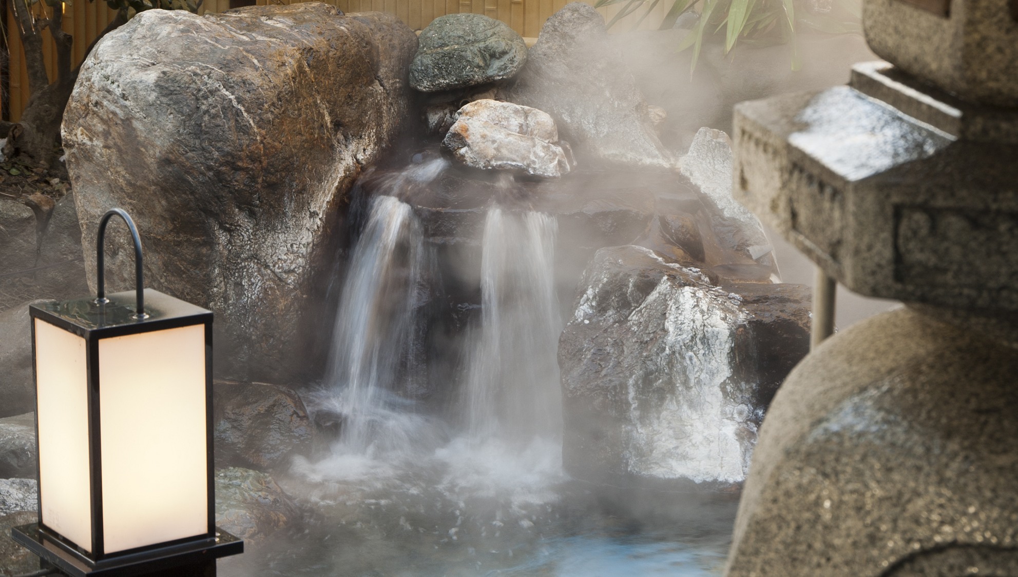 一人旅歓迎 ！石和温泉最大級の大浴場を満喫【人気の和洋中 贅沢創作バイキング】
