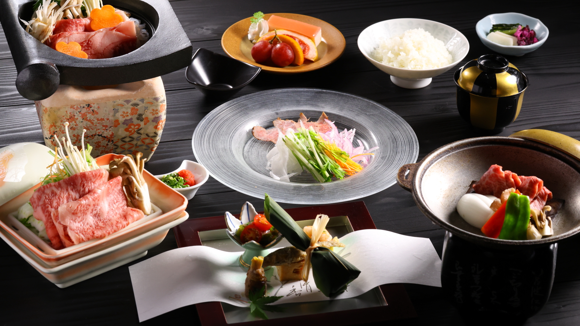 【甲州牛会席】山梨県のブランド牛「甲州牛」を使用した、肉食系必見のお食事です。