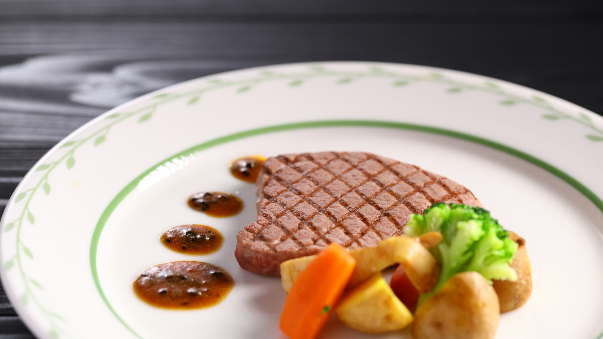 【特別旬彩懐石】焼き物　料理イメージ