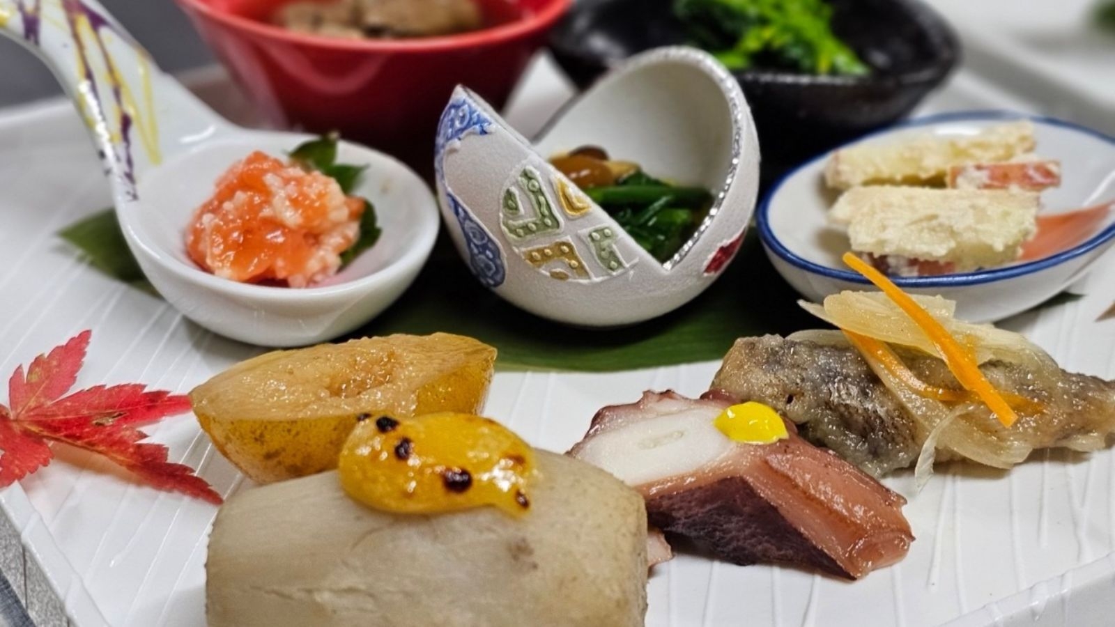 【平日限定｜一人旅】福島の食を贅沢に味わう田舎料理と露天風呂付き客室でのんびりステイ〈1泊2食〉