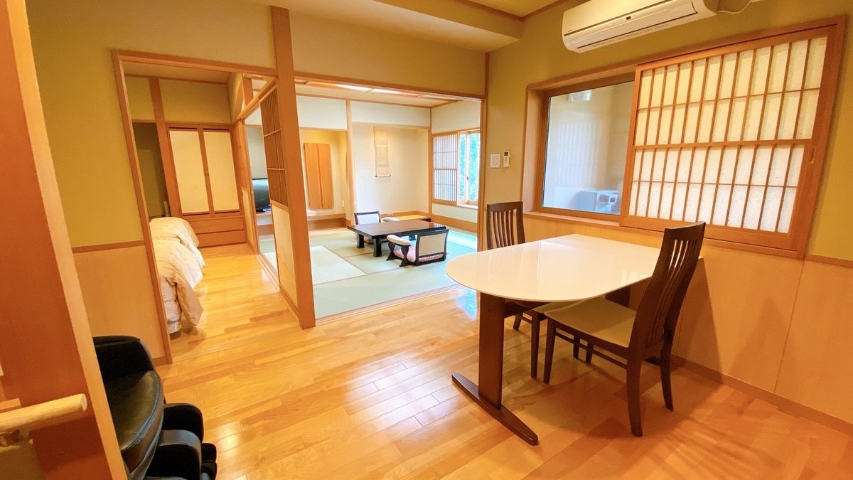 あかしや館２・３階