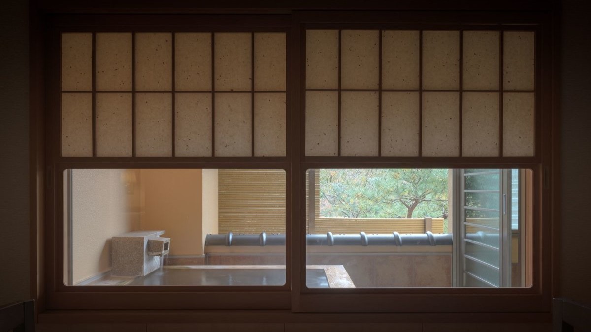 あかしや館２・３階