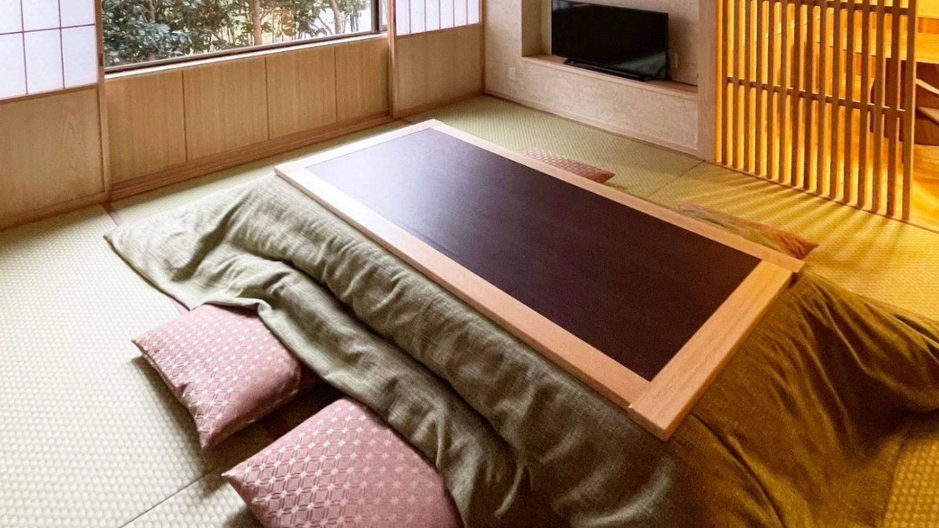 あかしや館１階