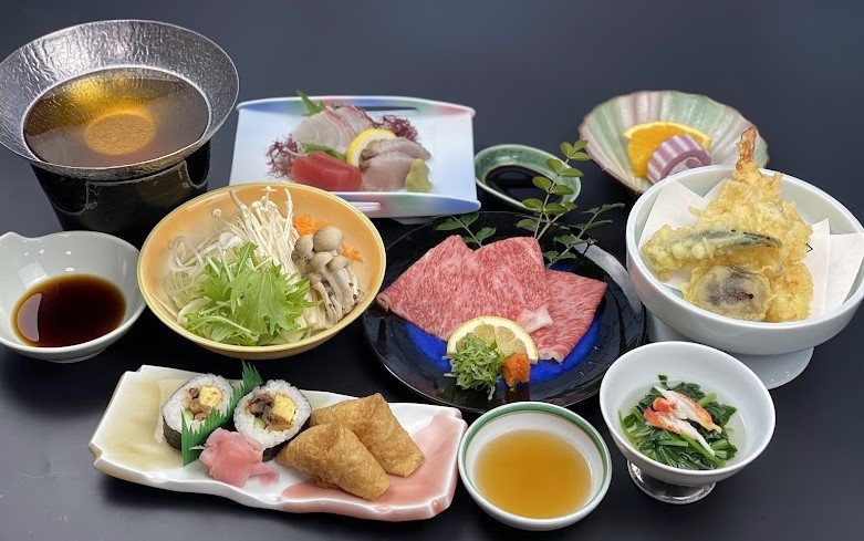 【季節食材の会席プラン】岡山牛のしゃぶしゃぶ鍋をメインとした和食会席＊チェックイン前特典あり