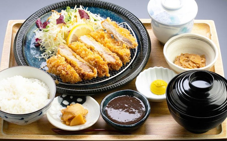 とんかつ定食
