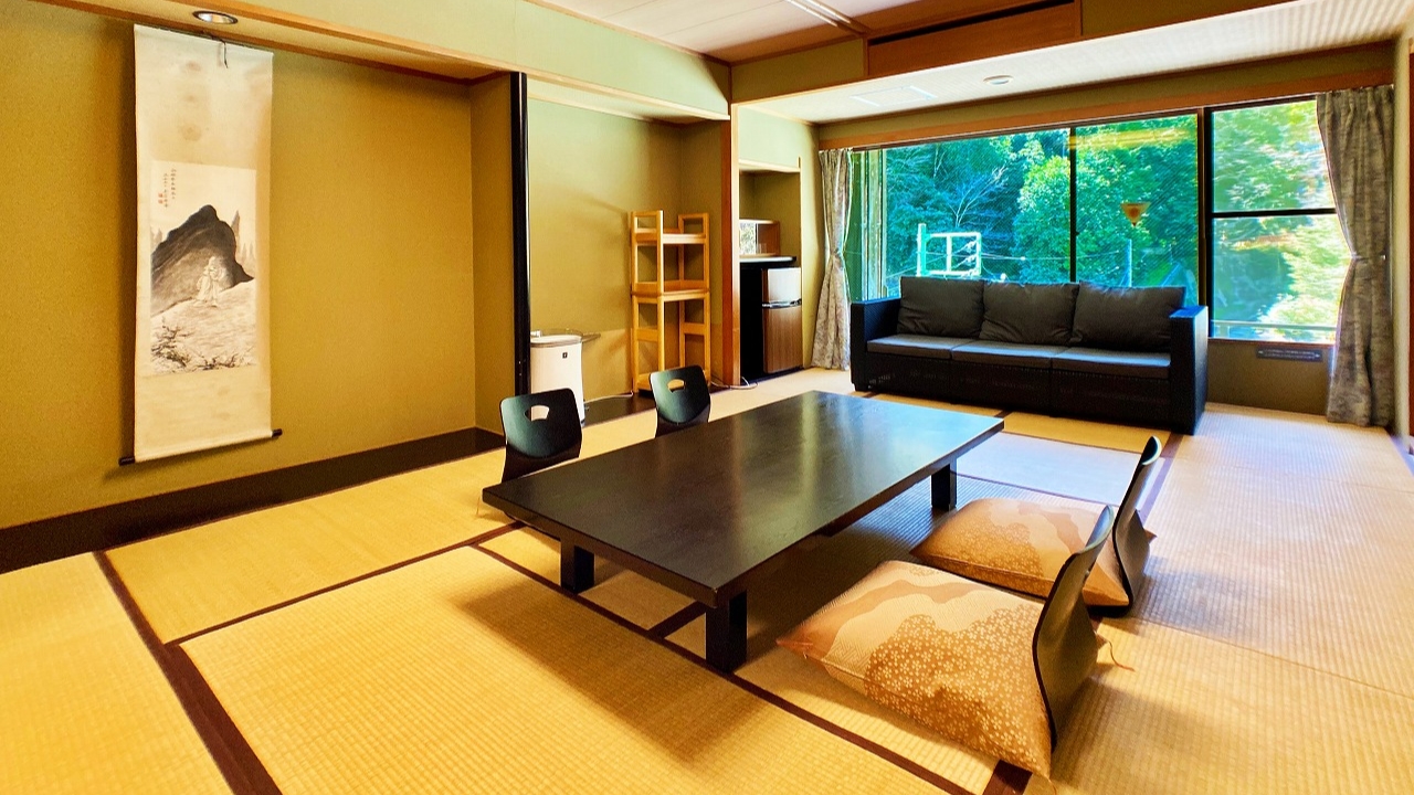 広々和室14畳+6畳二間続き（バス・トイレ付）禁煙