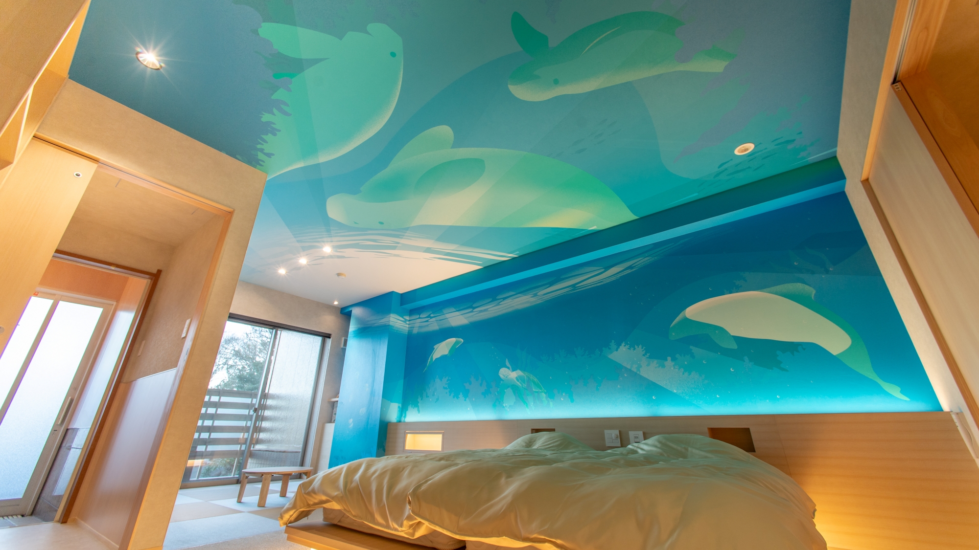 鳥羽水族館監修「ラッコブルー」露天風呂付和洋室（40㎡）