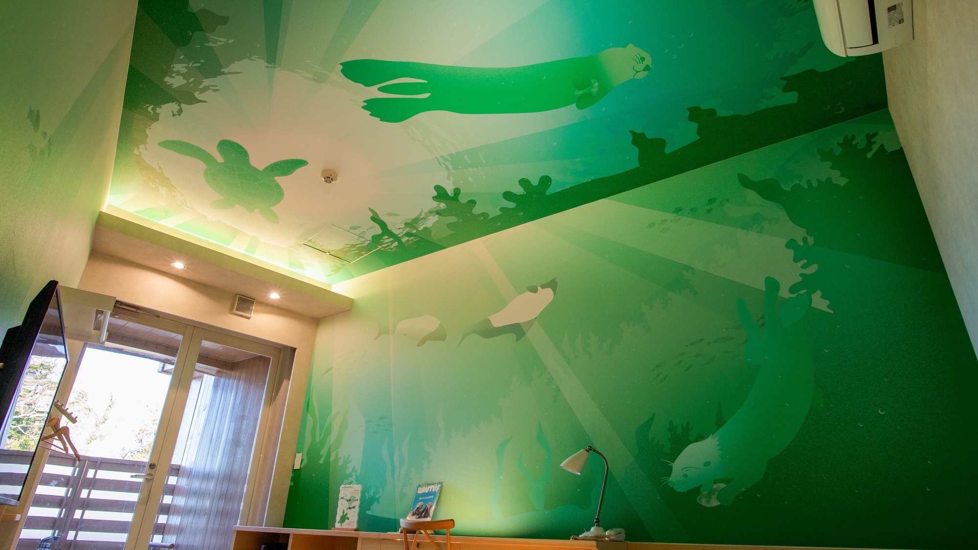 鳥羽水族館監修「ラッコグリーン」露天風呂付ダブル(33㎡）