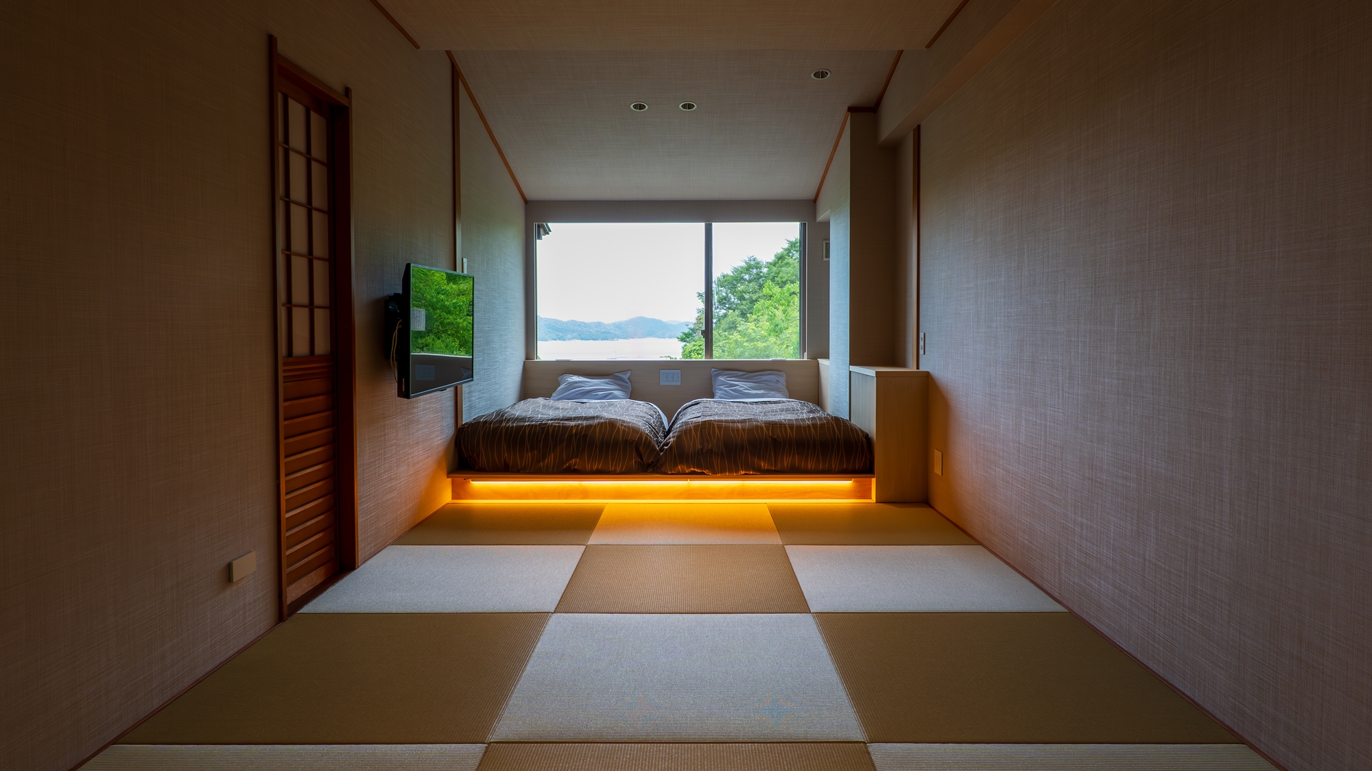 露天風呂付 特別和洋室（35㎡）※ベッドの位置が異なる2タイプがございますが、お選びいただけません