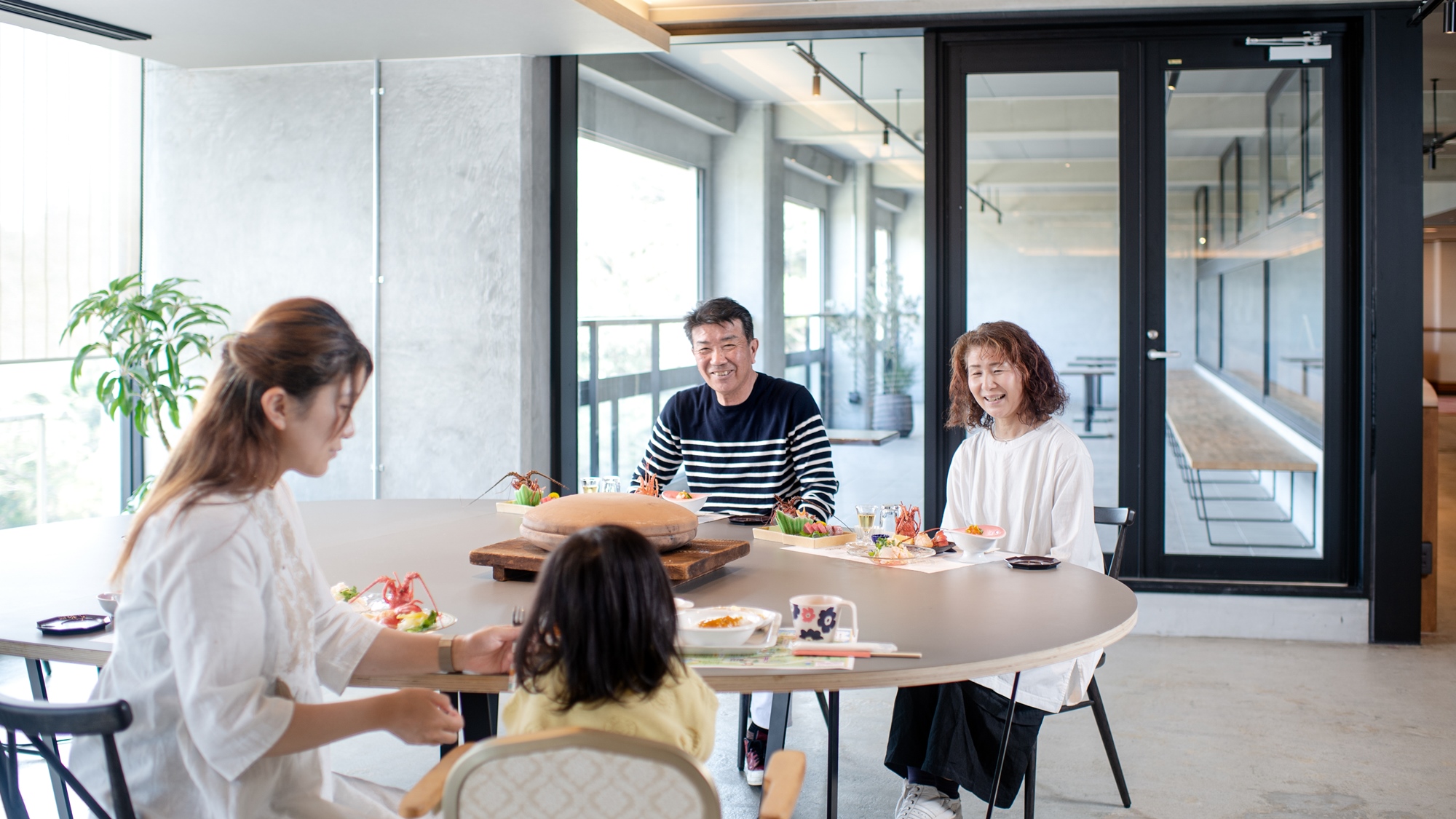 和食ダイニング「潮騒」