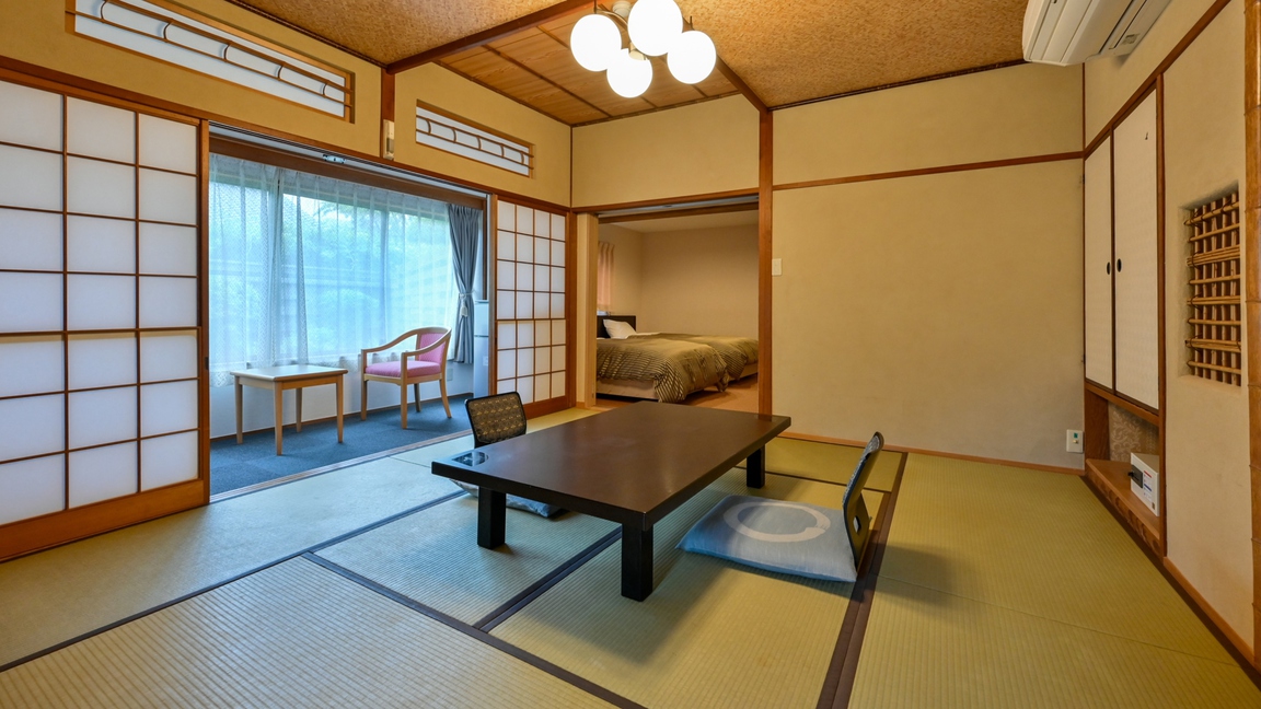 【離れ】日本庭園側-月/松/芳泉-　〜温泉付客室〜