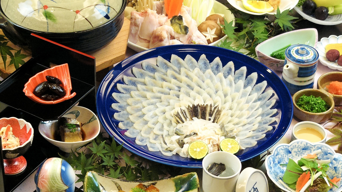 【ふぐ会席】〜冬の贅沢、至高のふぐの饗宴〜山口伝統の技と味が織りなす極上ふぐ会席