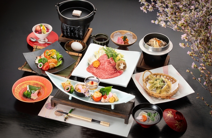 【春季限定】料理長おまかせの桜御膳コースで旬の味覚を満喫♪〜夕朝食半個室〜