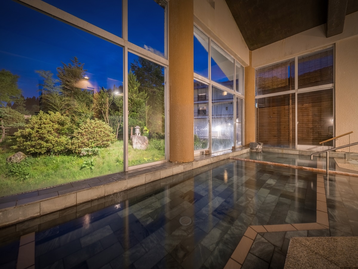 【スタンダード】米沢牛・季節の会席膳コース☆米沢牛メイン料理が１品選べる♪ 〜夕朝食半個室〜