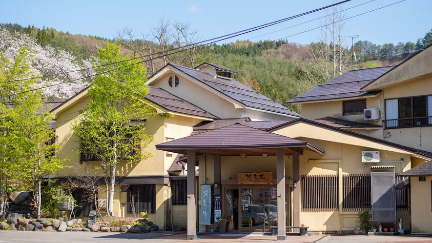 ようこそ！美湯美食の離れ宿『河鹿荘』へ