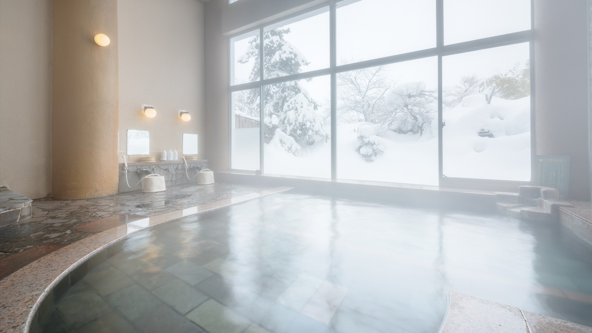 ◆広～い「貸切温泉・家族風呂」。(到着時、先着順)ご宿泊のお客様は【 無料 】です。