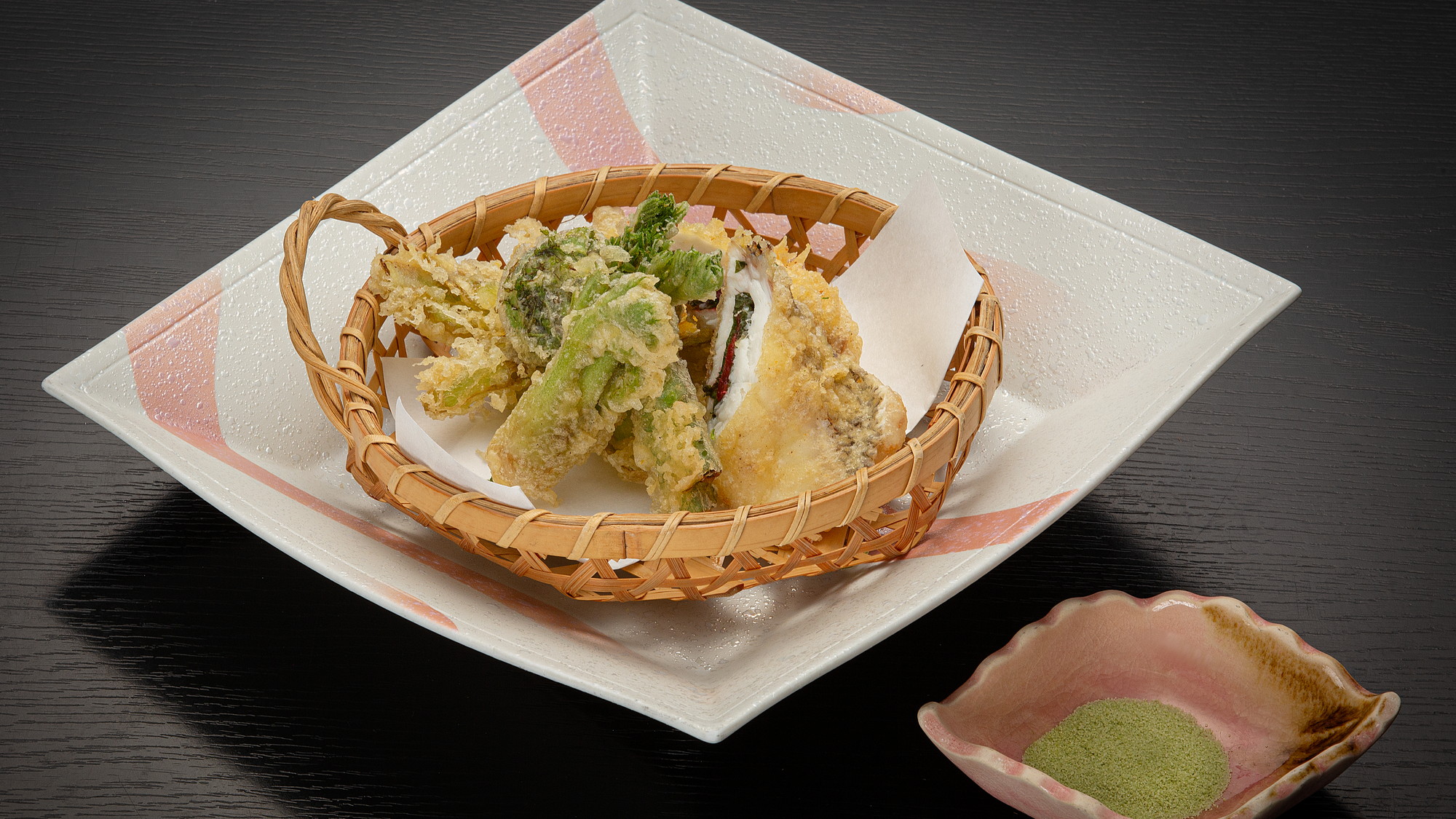 【桜御膳】中皿