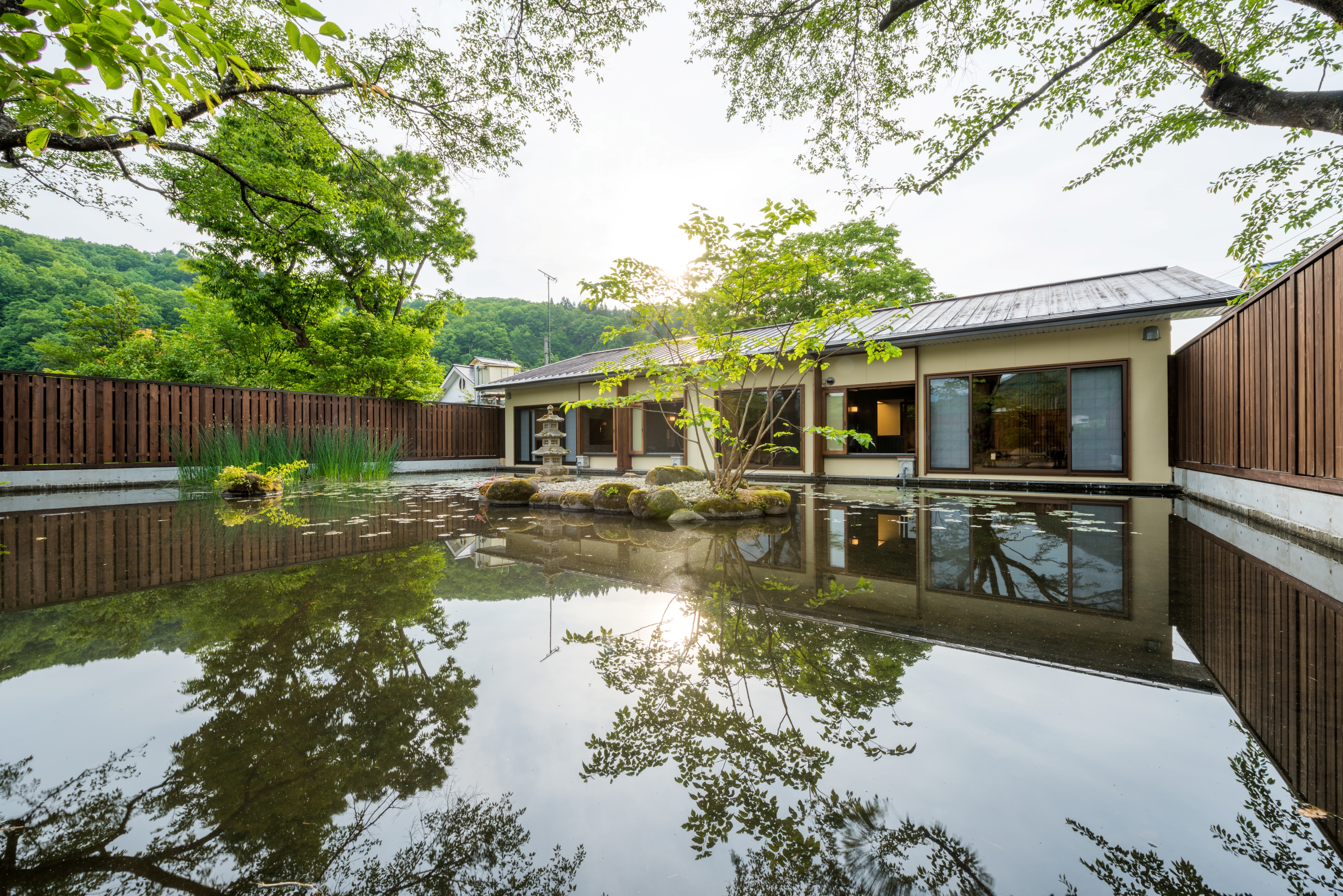 【離れ】昼