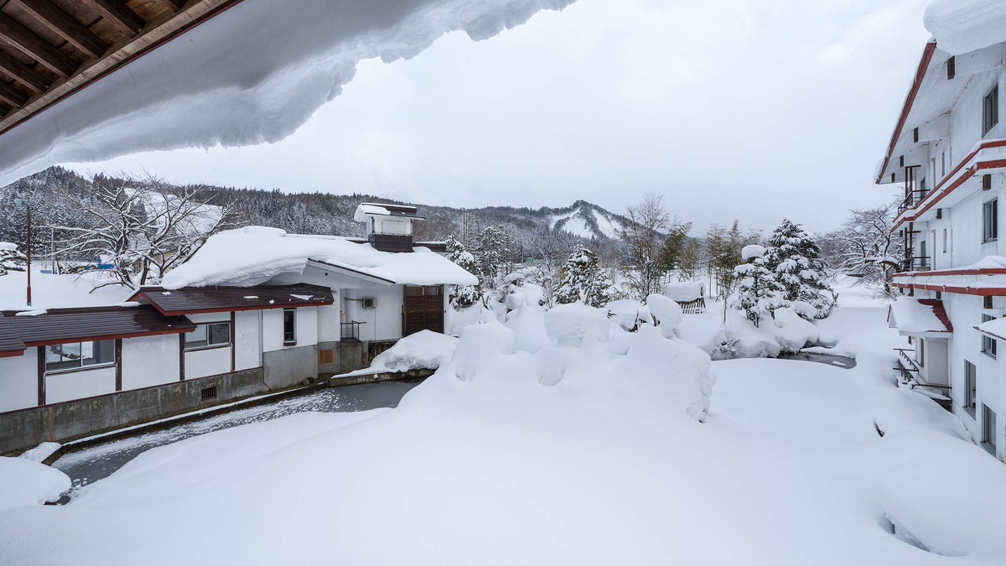 河鹿荘の冬景色