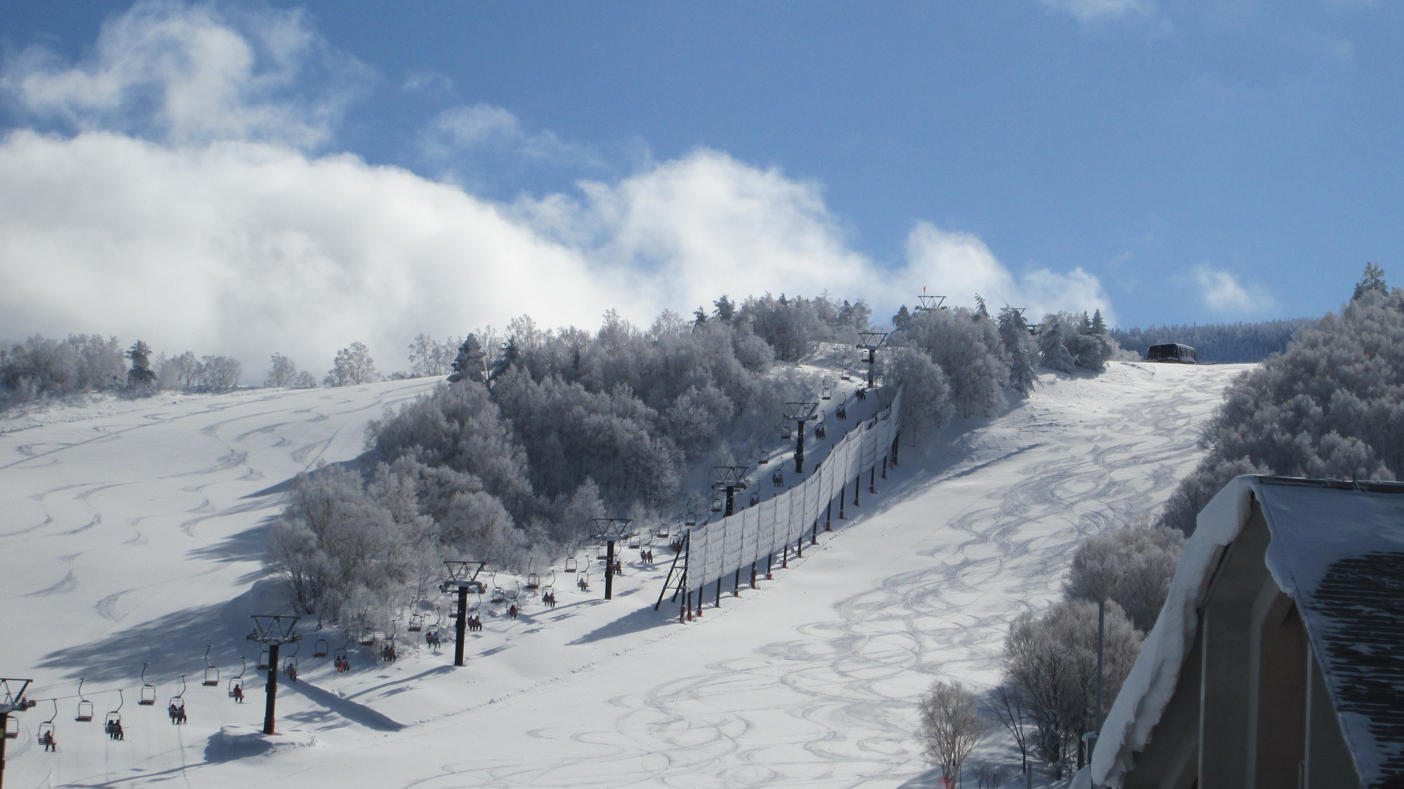 【天元台スキー場】お車で約30分・路線バス運行