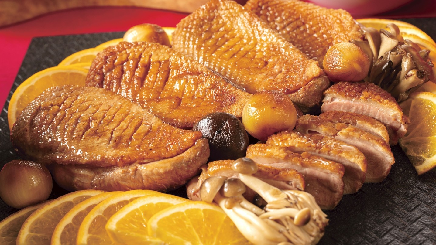 《19:00-20:40》クリスマスディナービュッフェ付きプラン(夕食付き／パークチケット購入可能)