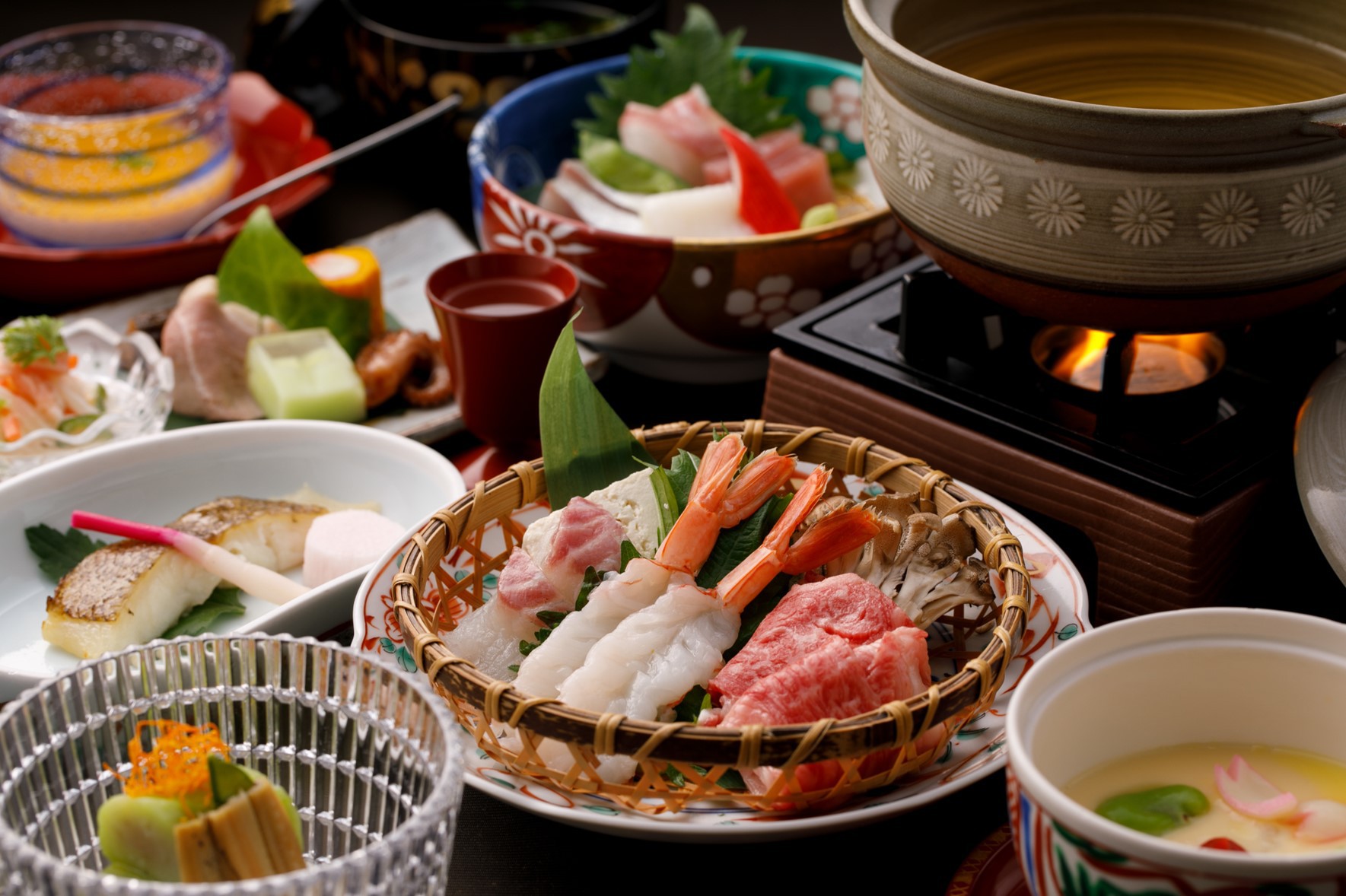 【大自然・二食付】3種類のしゃぶ会席料理を満喫。小国杉ランタンで散策もオススメ★吉祥の湯入浴券付
