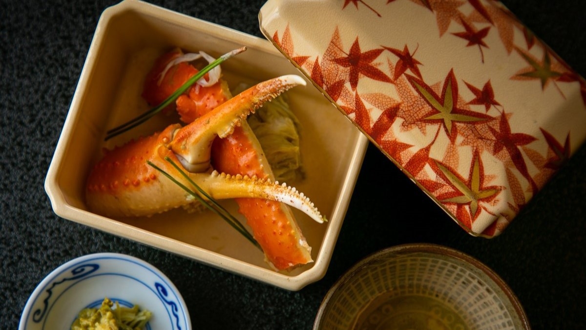 【ふきやのこだわり日本料理｜基本】＜お部屋食＞相模湾の新鮮な海の幸と旬の味覚を愉しむ｜1泊2食