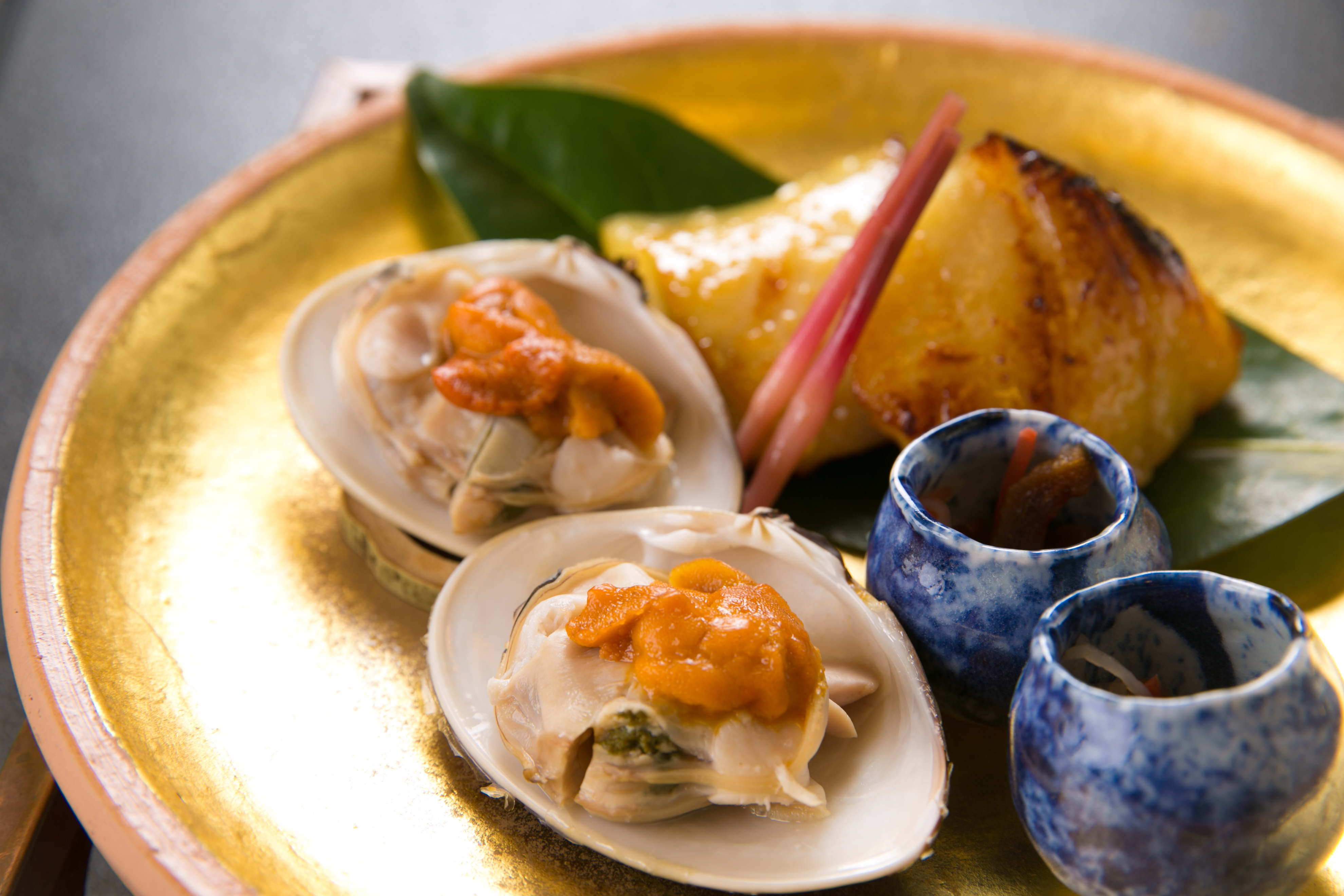 素材の旨みを引き出す、繊細な仕立て