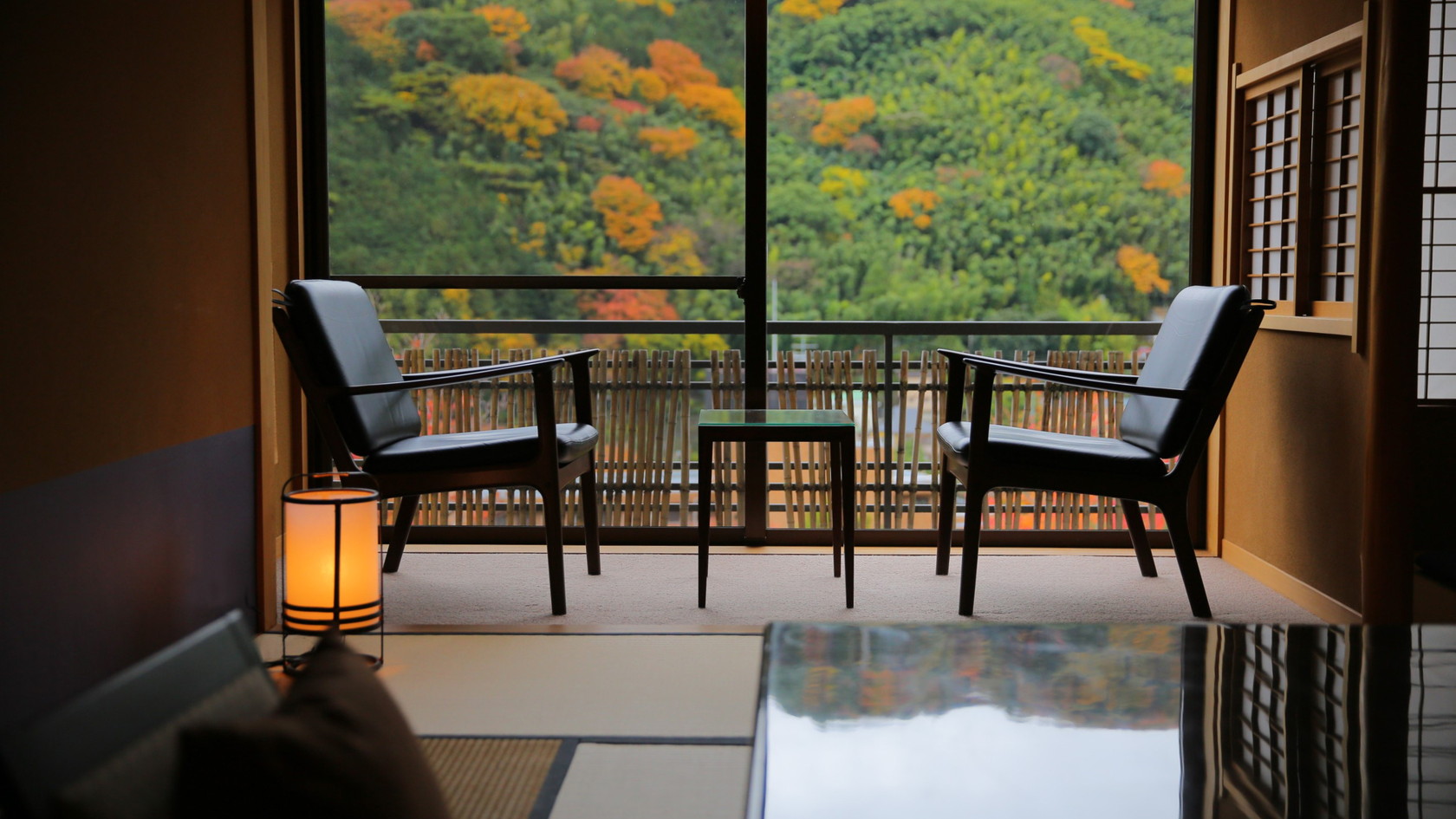 「ふきや」を彩るデンマークの椅子