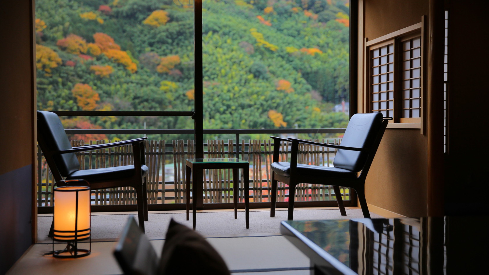 【標準客室｜C】四季折々の眺望をお部屋から