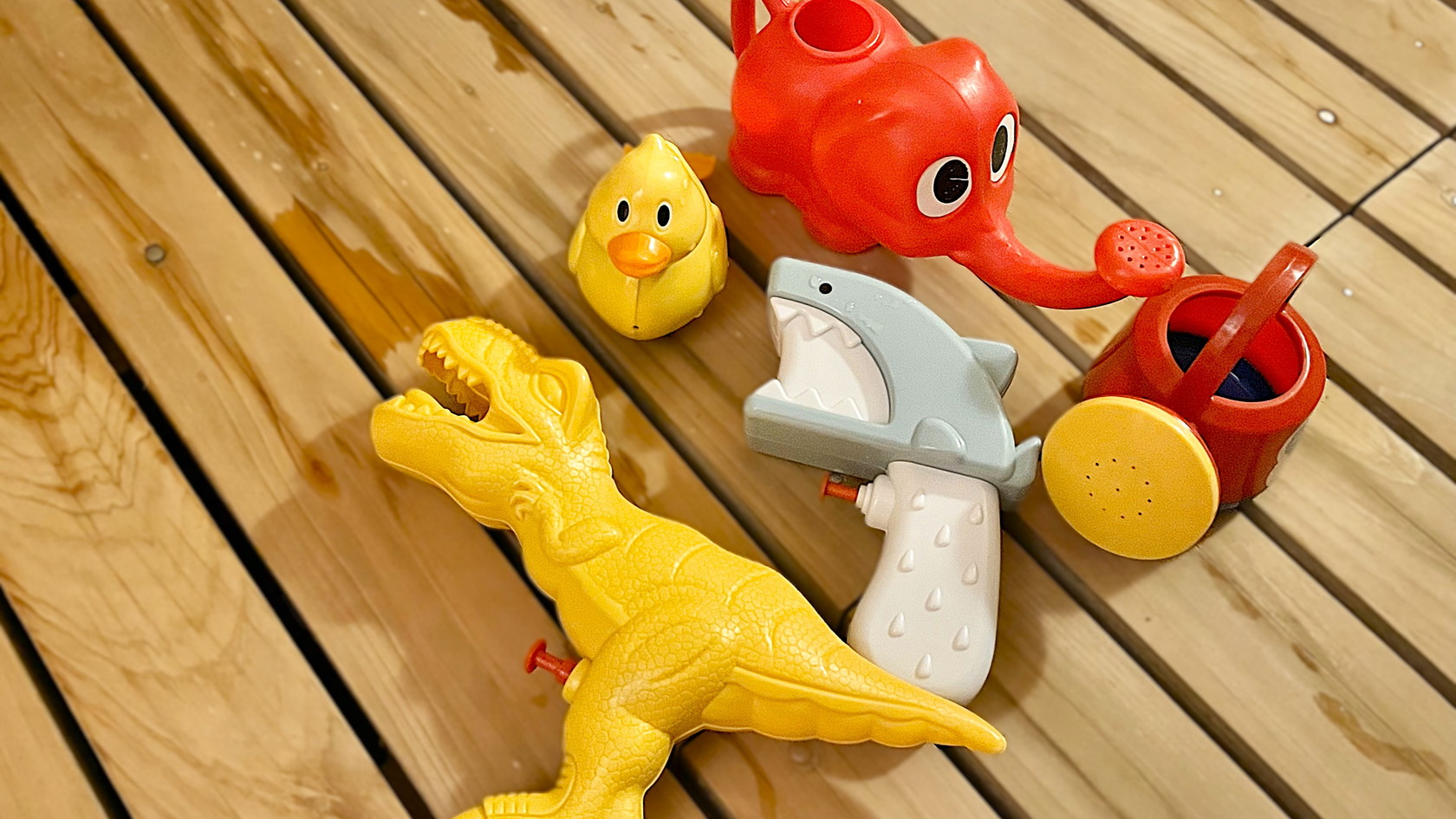 3階貸切露天風呂にはお子様用のおもちゃもご用意しております。