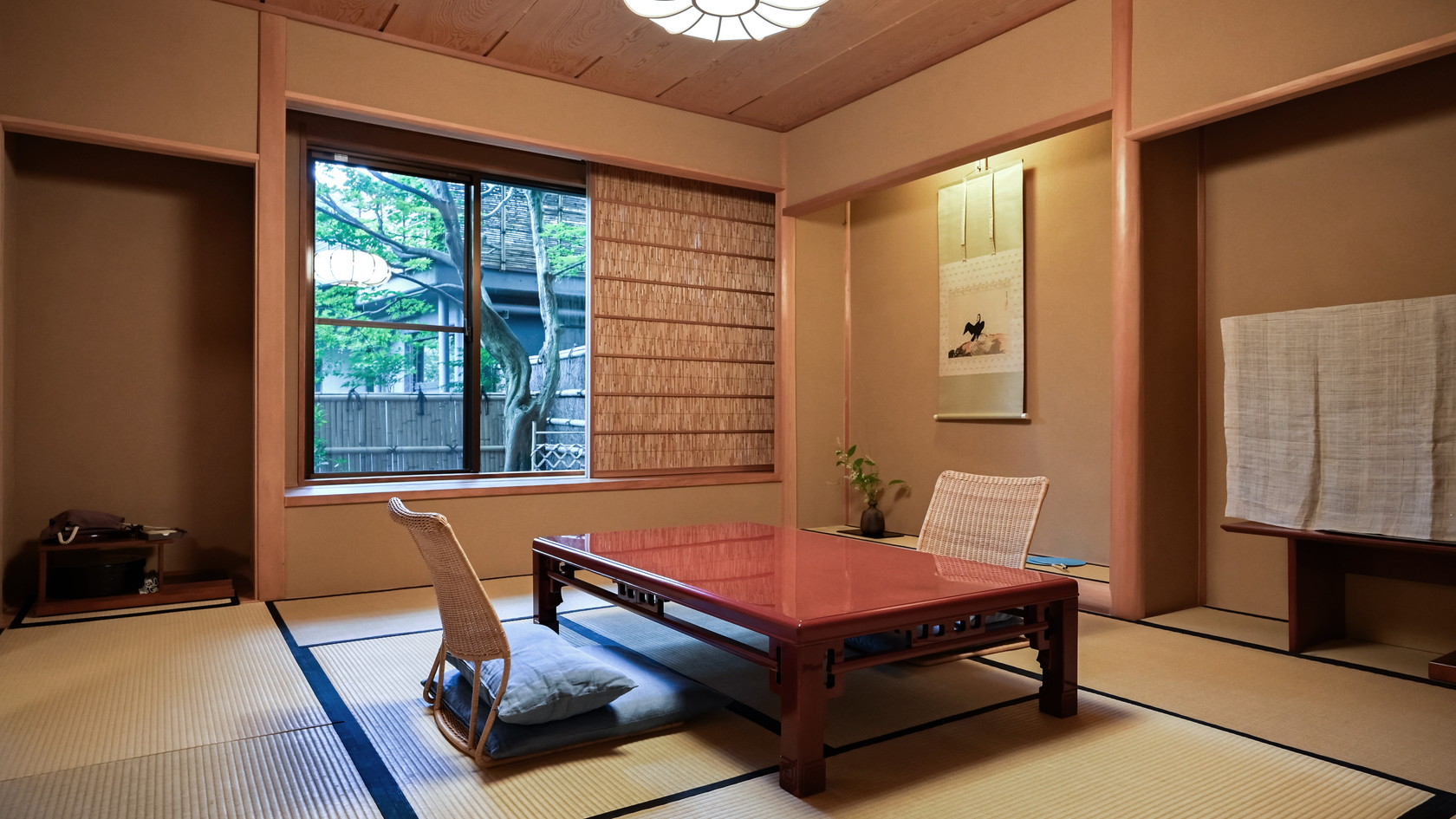 【優雅客室｜B】源泉内湯◆踏込＋和室10畳＋6畳＋広縁（56平米）206号室