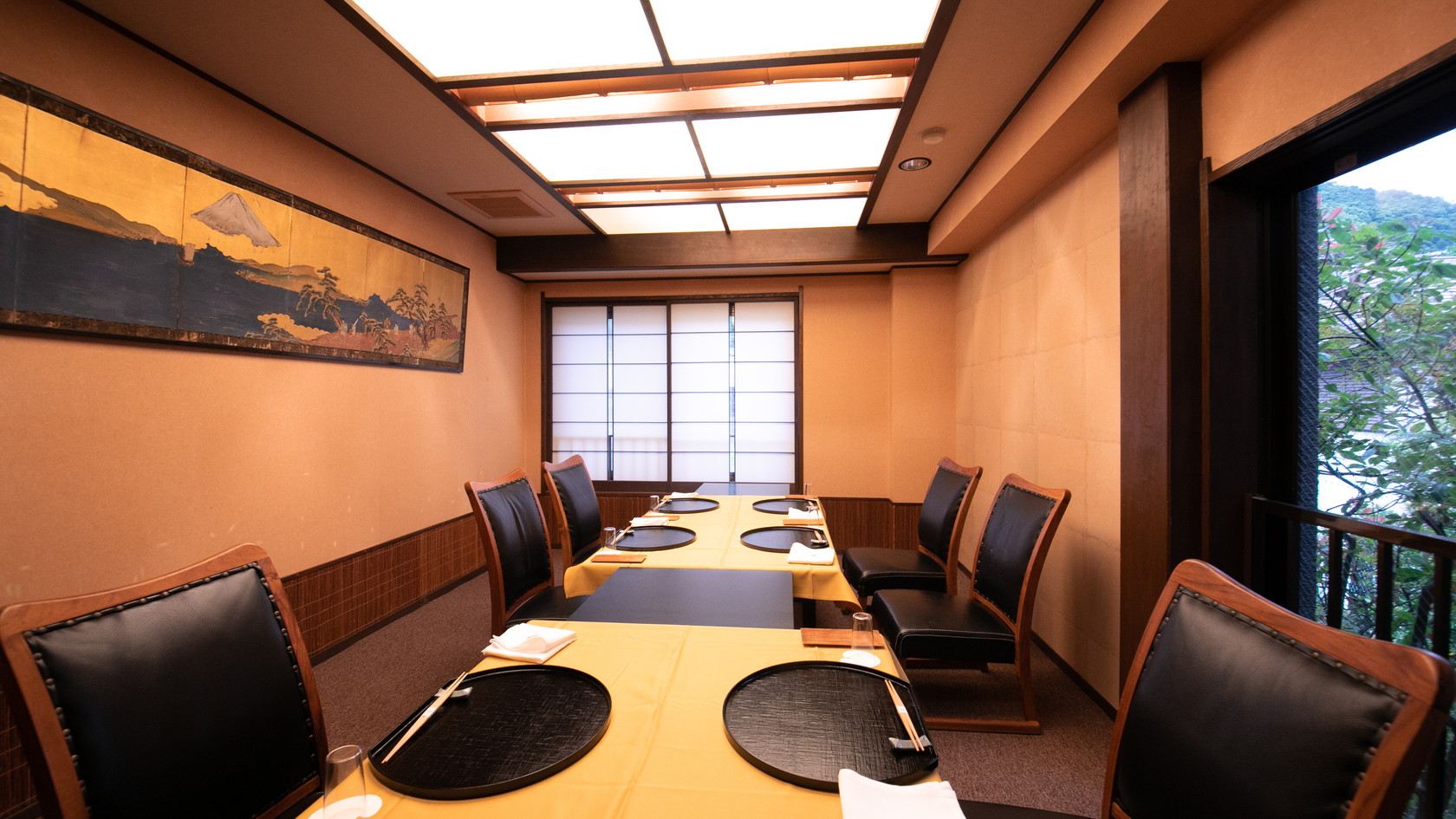 【貸切ルーム翁】定員4～12人名＊堀ごたつのある和風部屋。