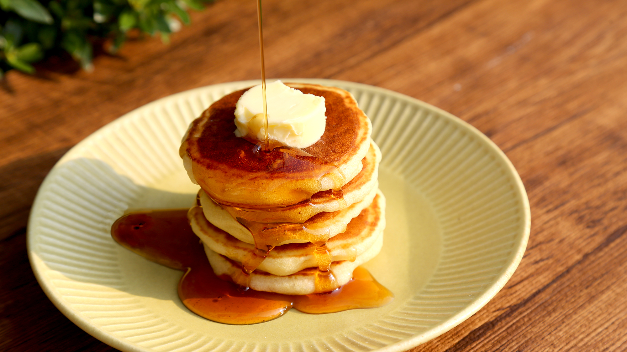 ■朝食バイキング■デザートには出来立てのパンケーキ。トッピングもお選びいただけます。