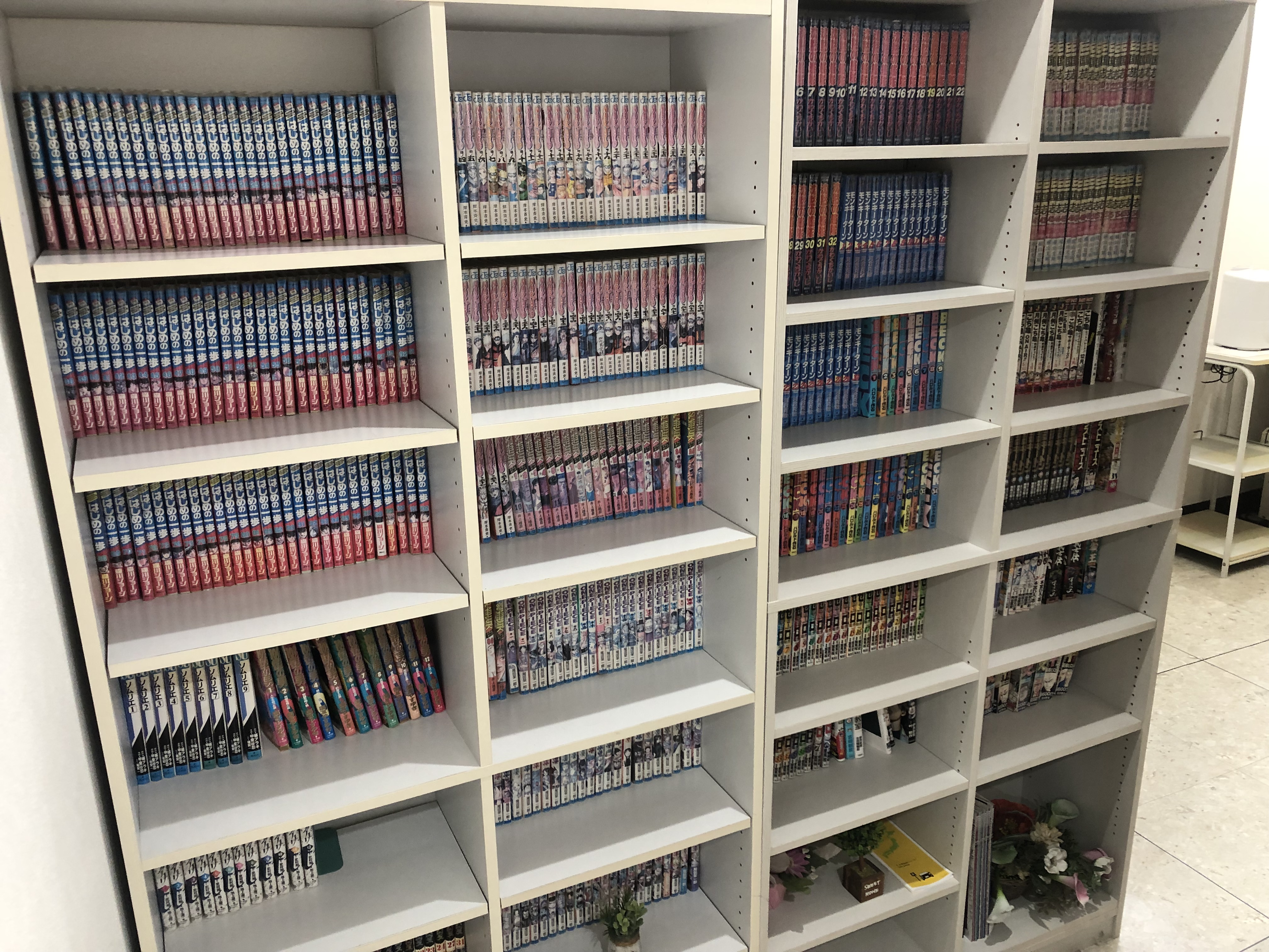 「貸出漫画」お部屋でお楽しみください。