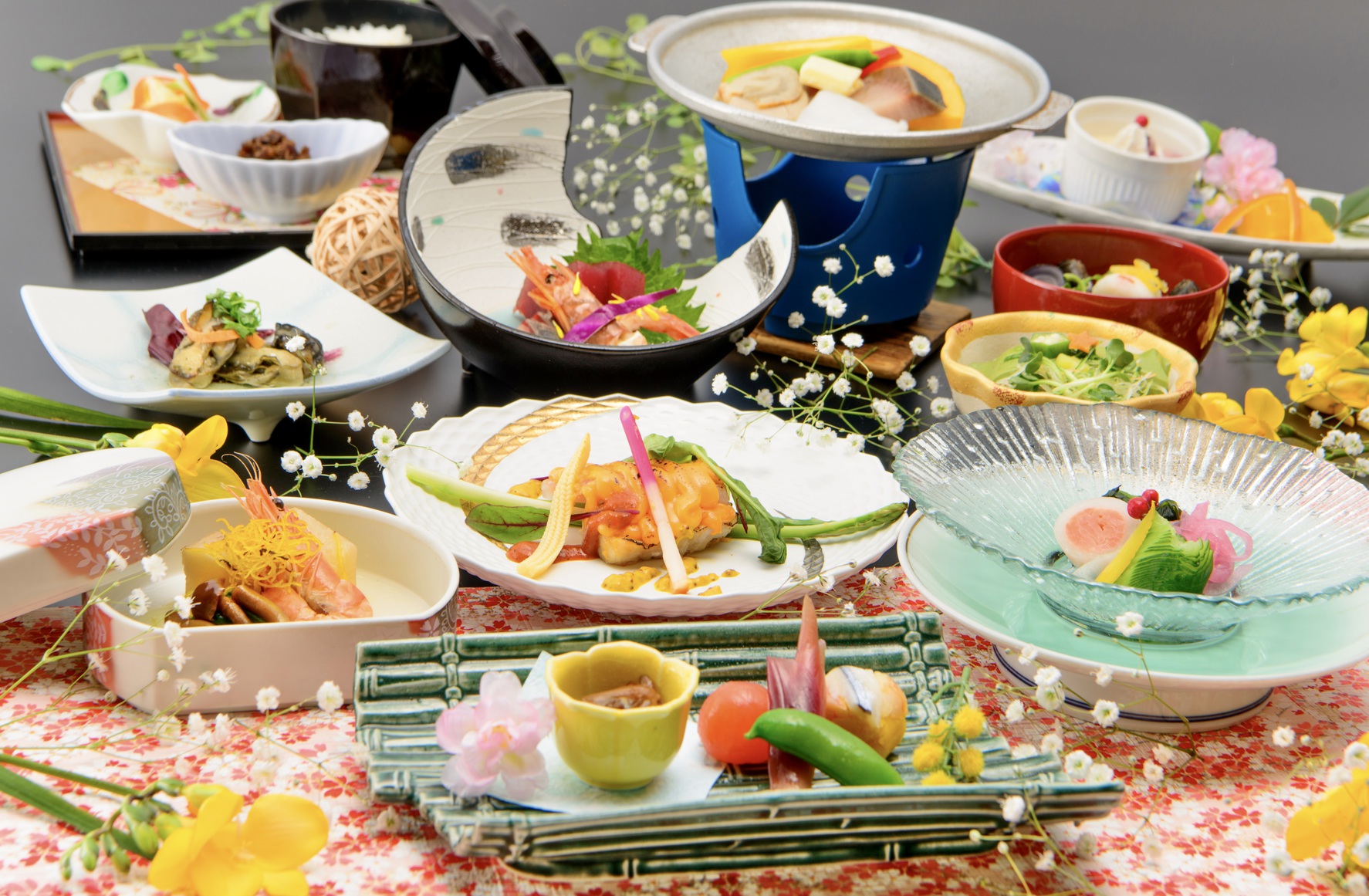 【千花(ちはな)】　季節の陶板焼付会席膳